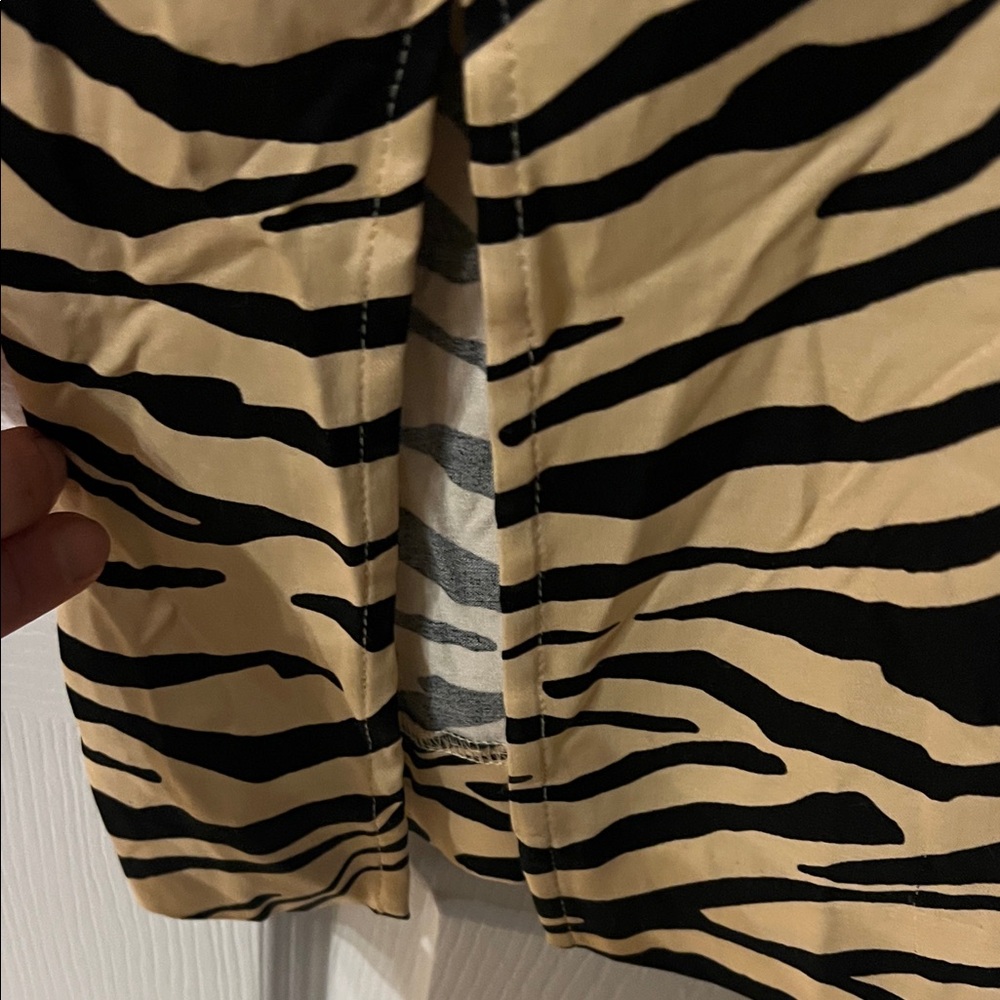 Sold - 4/$20 Zara Animal Print Wide Leg Pants - Black and Tan - Picture 4 of 5